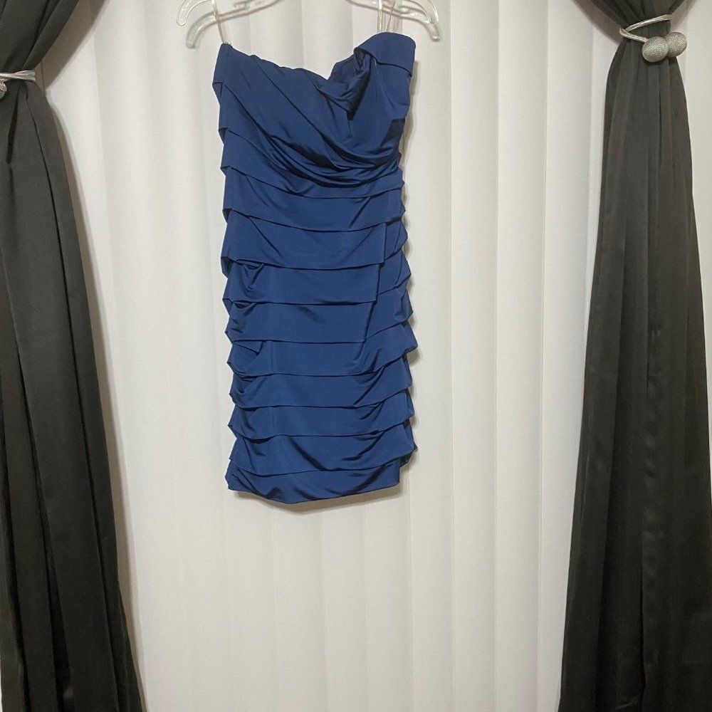 Speechless strapless blue rusched dress